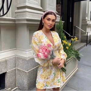 Zara Dress size Small worn 2 times